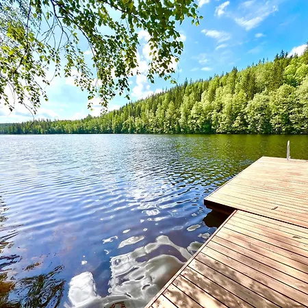 Iken Moekit * Heinola