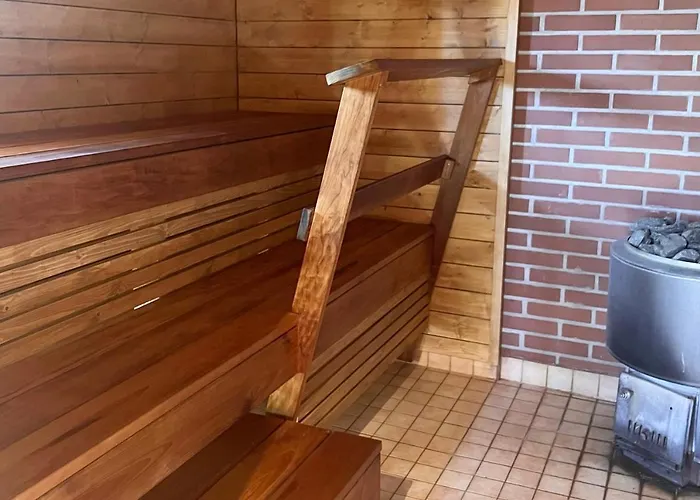 Iken Moekit 度假居 黑诺拉