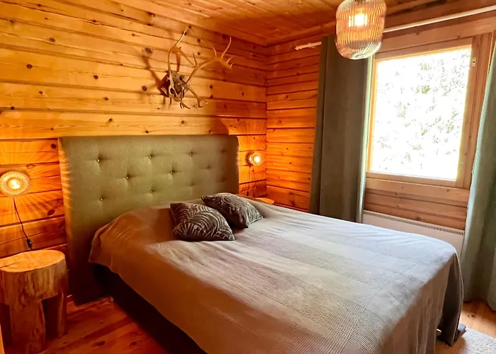 Iken Moekit * 黑诺拉